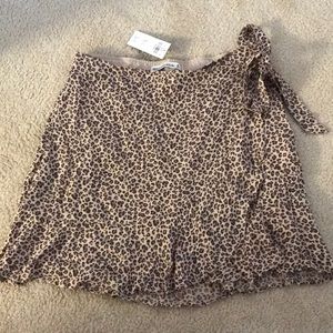 Abercrombie and Fitch Leopard print mini skirt
